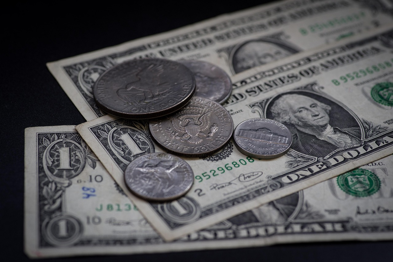 Illustrative visual related to how is cryptocurrency different from government issued currency